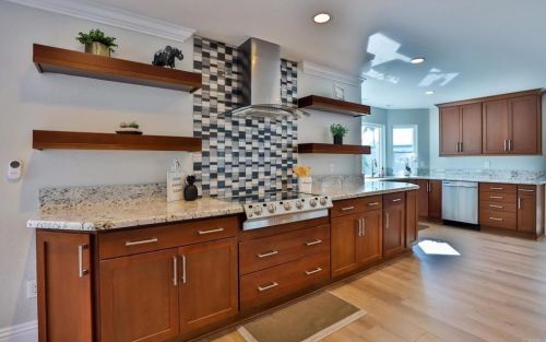 822 J St, Chula Vista CA  91910-6649 exterior