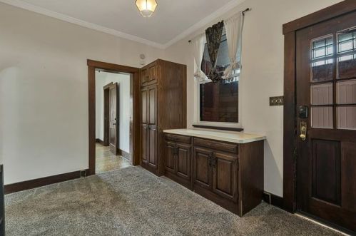 2620 10th Ave, Beaver Falls PA  15010-3711 exterior