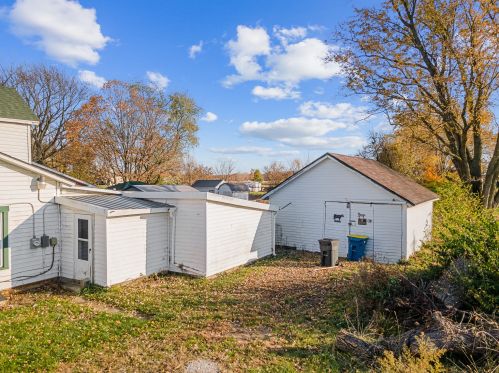 8990 National Rd, Brookville OH  45309-9660 exterior