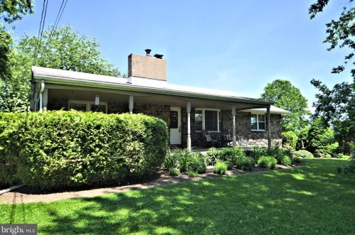 5359 Moyer Rd, Pipersville, PA 18947-1207