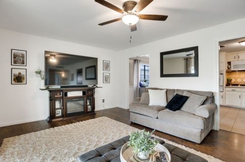 319 Mckelvey Ave, Bakersfield CA 93308-1287 exterior