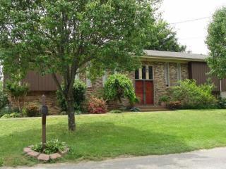 645 Tobylynn Dr, Nashville, TN 37211-5930