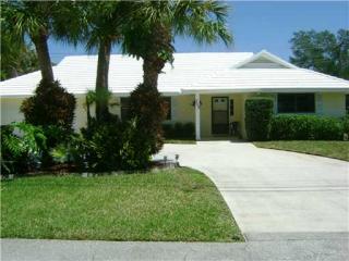 282 Country Club Dr, Jupiter, FL 33469-2067