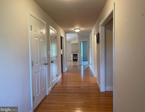 271 Pin Oak Ln, Lees Cross Roads, PA 17257-9438
