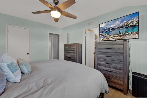 4471 Appleton St, San Diego CA 92117-1909 exterior