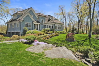 30 Hickory Pass, Bedford, NY 10506-1730