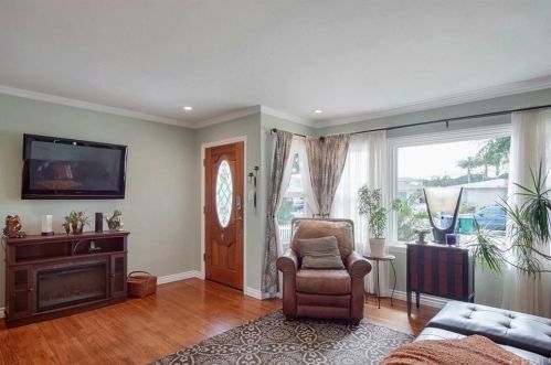 15132 Doty Ave, Lawndale CA  90260-2318 exterior