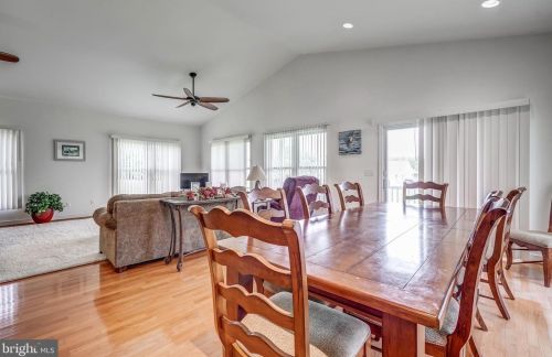 26605 Pennfields Dr, Madison Mills VA  22960-3669 exterior