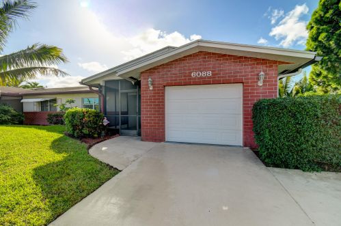 6088 Dusenburg Rd, Delray Beach, FL 33484-1519