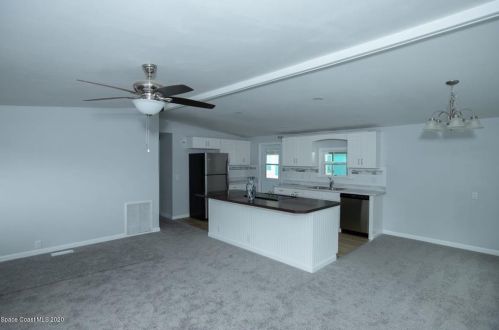 1135 Navajo Dr, Sebastian FL  32976-7048 exterior