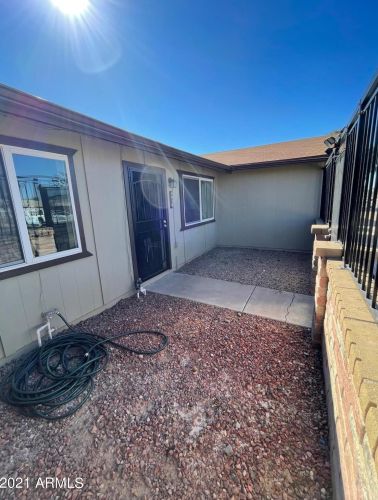 5919 Monte Cristo Ave, Glendale AZ 85306-2231 exterior