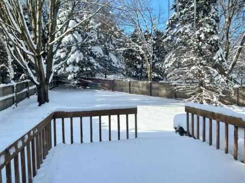 7026 Pagham Dr, Madison, WI 53719-2124