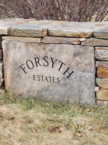 16 Syleo Ln, Colchester, CT 06420-4050
