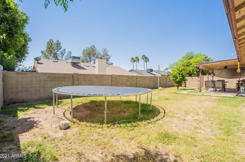 6319 Turquoise Ave, Glendale AZ 85302-1037 exterior