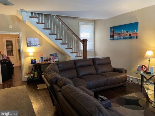 722 Vandever Ave, Wilmington, DE 19802-5024