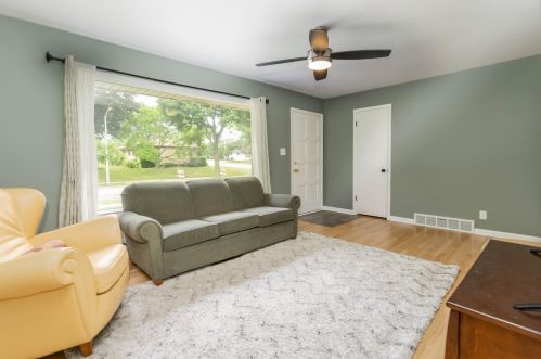 2508 91, Milwaukee WI 53225-3404 exterior