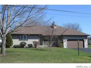 61 Hart St, Scriba NY  13126-2435 exterior