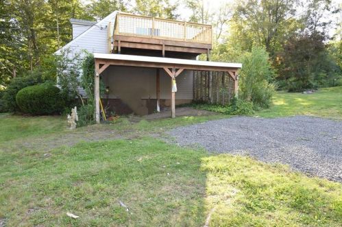 168 Sea Hill Rd, North Branford CT  06471-1406 exterior