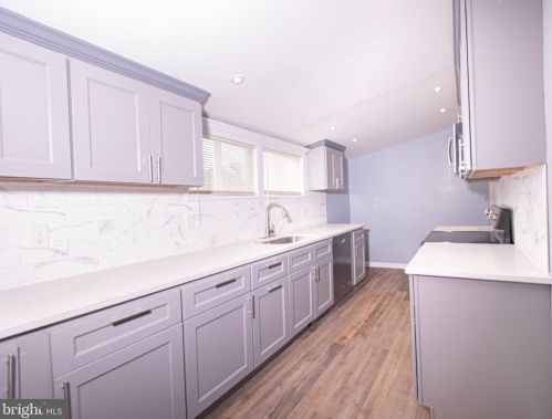 6112 Keystone St, Philadelphia PA 19135-2422 exterior