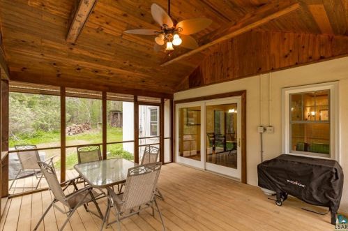 4011 Nelson Rd, Duluth MN 55803-2722 exterior