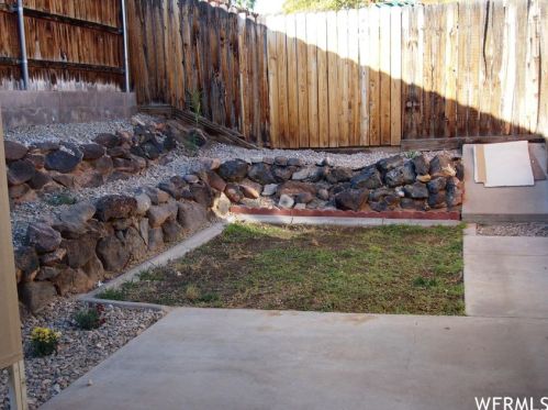 291 2040, Saint George UT  84790-2475 exterior