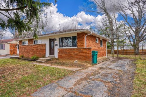 537 Crescent Dr, West Jefferson, OH 43162-1007