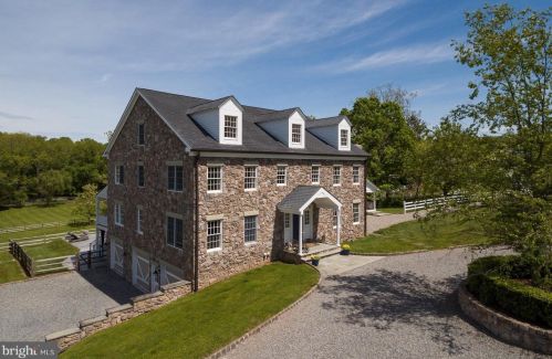 48 Saddle Shop Rd, East Amwell Township, NJ 08551-1510
