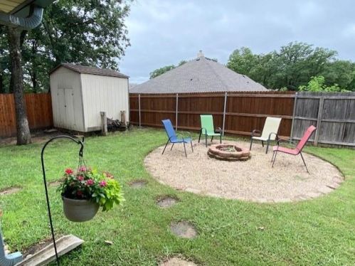 317 Joshua St, Denton TX  76209-4871 exterior