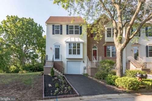 116 Monet Cir, Wilmington, DE 19808-1120