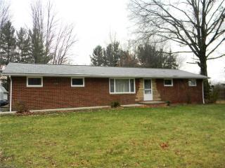 6078 Peach St, Fairhope, OH 44641-9405
