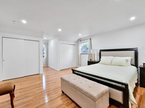 320 Monmouth Ave, N Milford NJ  07646-2025 exterior