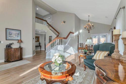 17337 Tassajara Cir, Morgan Hill CA  95037-7023 exterior