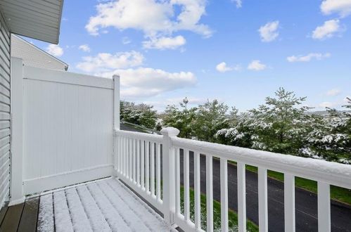 1052 Woodlawn Dr, Canonsburg PA  15317-5451 exterior