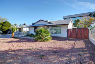 5025 20th Ave, Phoenix AZ  85015-3102 exterior