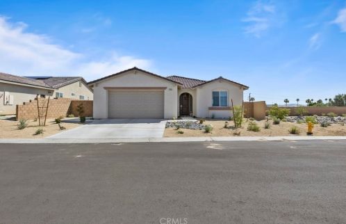 14492 Agua Dulce Dr, Desert Hot Springs, CA 92240-8105