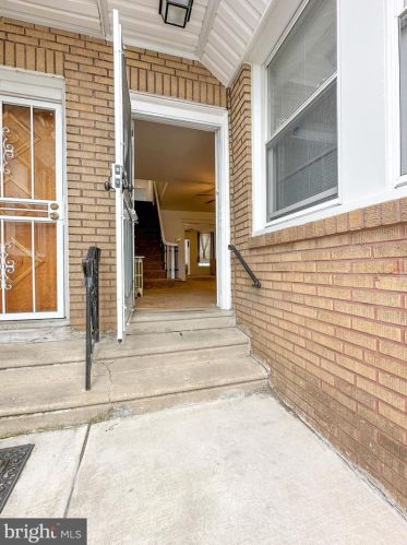 6812 Limekiln Pike, Philadelphia PA  19138-3109 exterior