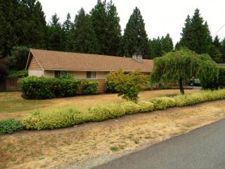 9727 198 St, Bothell WA  98011-2329 exterior