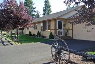 455 Maple St, Black Butte Ranch, OR 97759-5033