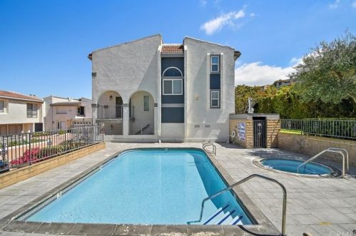 29620 Island View Dr, Palos Verdes Estates CA  90275-4653 exterior