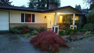 3028 103rd St, Seattle WA  98125-7717 exterior