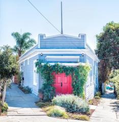 4735 Congress Ave, Oakland, CA 94601-4801