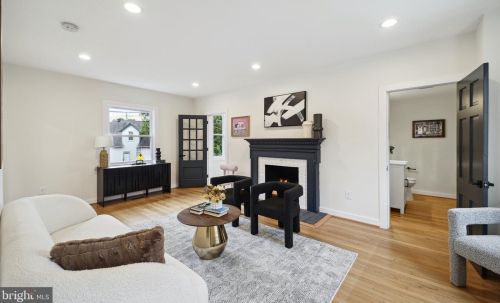 5010 Brooks St, Washington DC  20019-5318 exterior