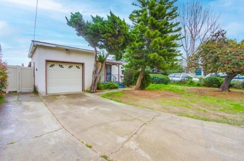 4239 54th Pl, San Diego, CA 92115-6002