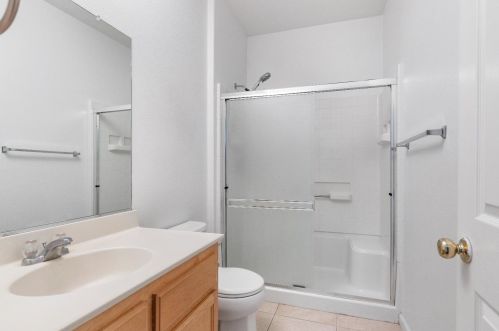 2228 Clock Tower Ct, Riverbank CA  95367-9427 exterior