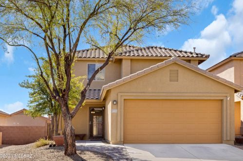 653 Amber Sun Dr, Green Valley, AZ 85614-5489