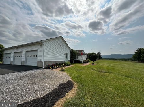 803 Hook Hill Rd, Richmond National Battlefiel VA  22835-3505 exterior