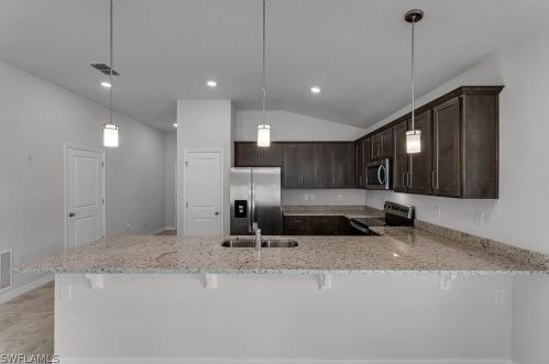 139 Pembroke St, Lehigh Acres FL 33974-0440 exterior