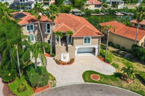 1007 Piano Ln, Ruskin, FL 33572-2725