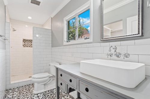 539 Myrtle Ave, Modesto CA  95350-5926 exterior