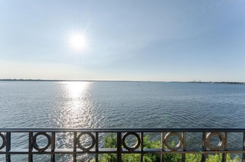 1430 Outlook Ave, Bronx, NY 10465-1118